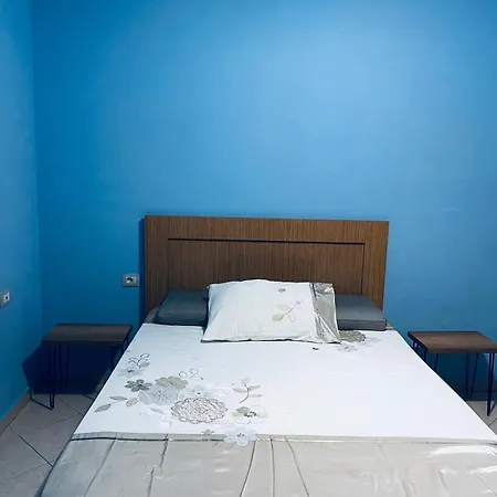 Saranda Apartments ساراندا